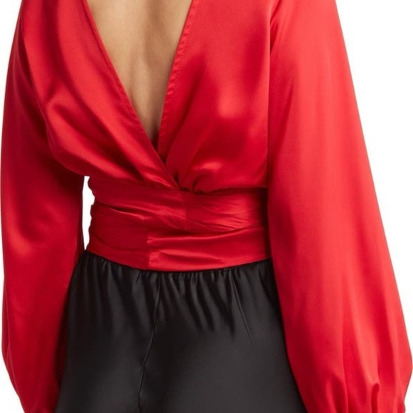 Elegant  V Neck Black Satin Wrap Top Size Medium - Picture 10 of 10